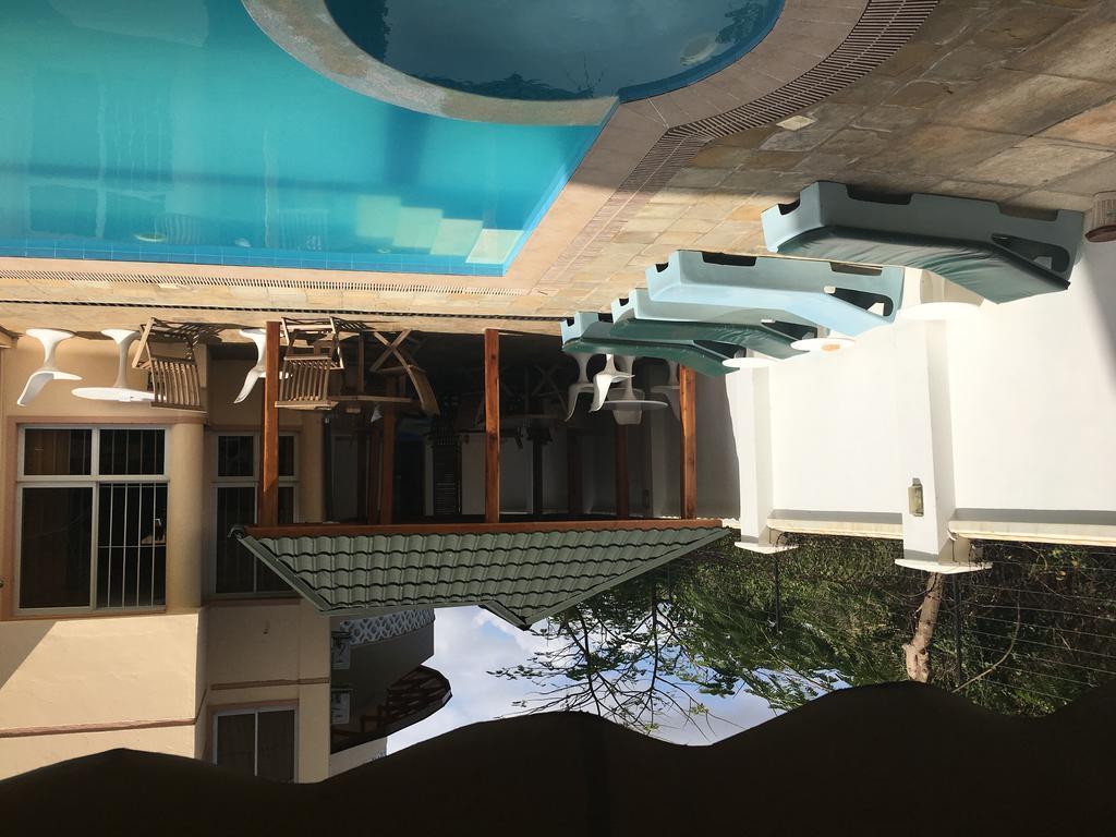 Pavilion Holiday Resort Bamburi Kültér fotó